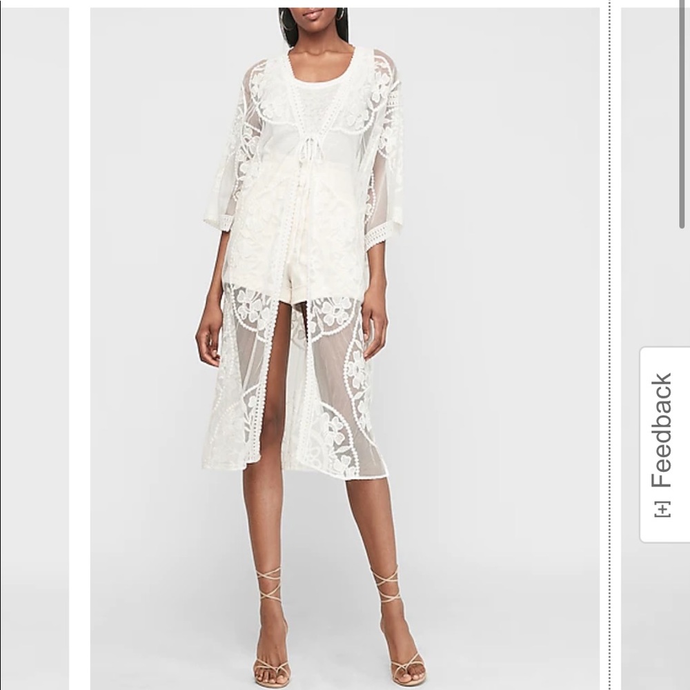 Express Lace Duster - Picture 2 of 7